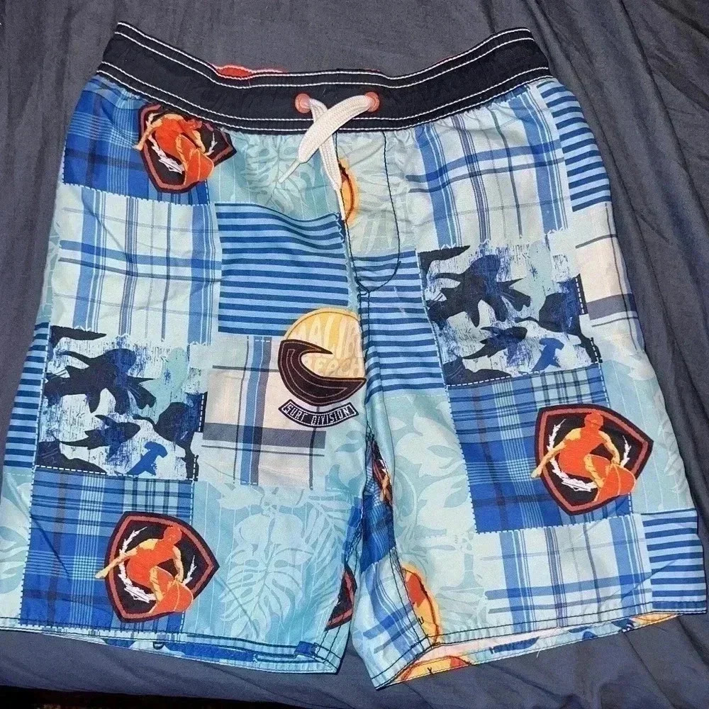 Boys size 6-7 old navy swim trunks